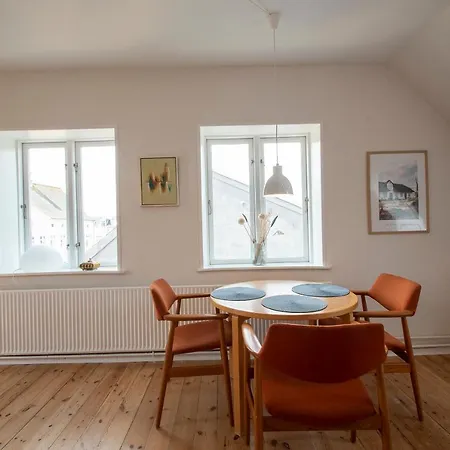 ホテル Det Gamle Radhus 4*