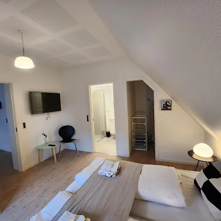 ホテル Det Gamle Radhus 4*